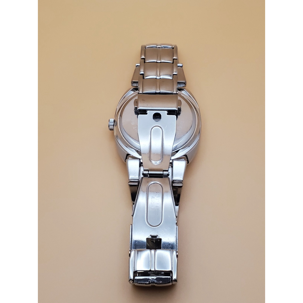 Mens Watch - Picture 10 of 12